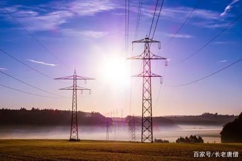  高壓線沒有外絕緣護(hù)套，下雨天能防漏電嗎？